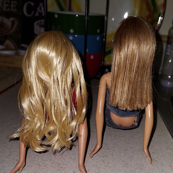 Mattel Barbies | 2003 & 2005 - Picture 5 of 15